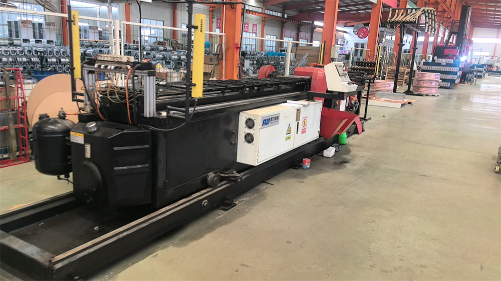 銅管折彎?rùn)C(jī)